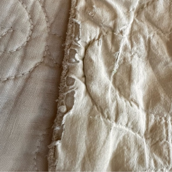 50”x55” Hand QuiltedVintage Baby Quilt. - Picture 10 of 16